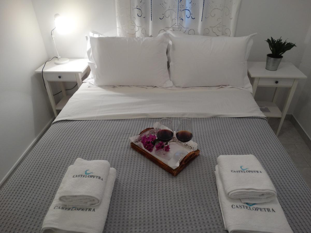 Castelopetra Aparthotel Katápola Buitenkant foto